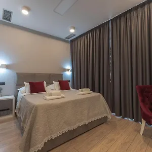 https://sky-sun-lux-rooms.hotelinzadar.com