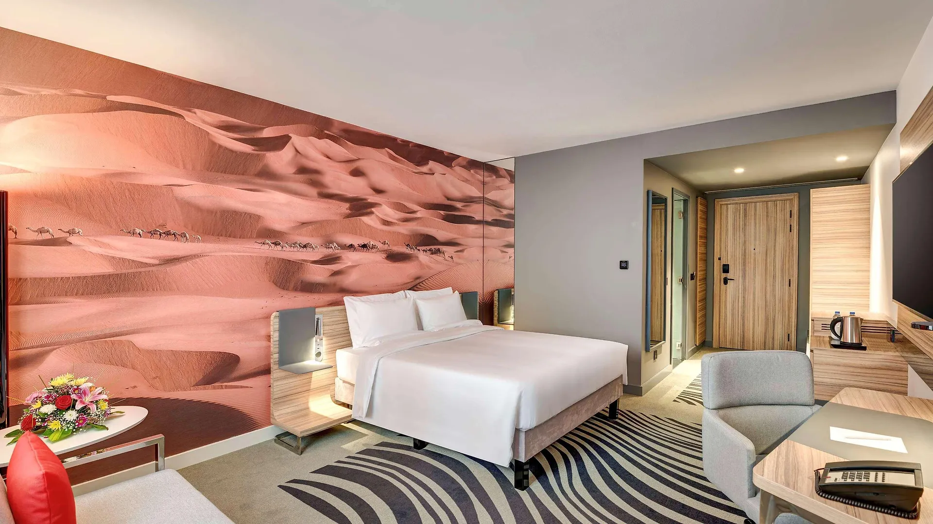 Novotel Sharjah Expo Centre 4*,